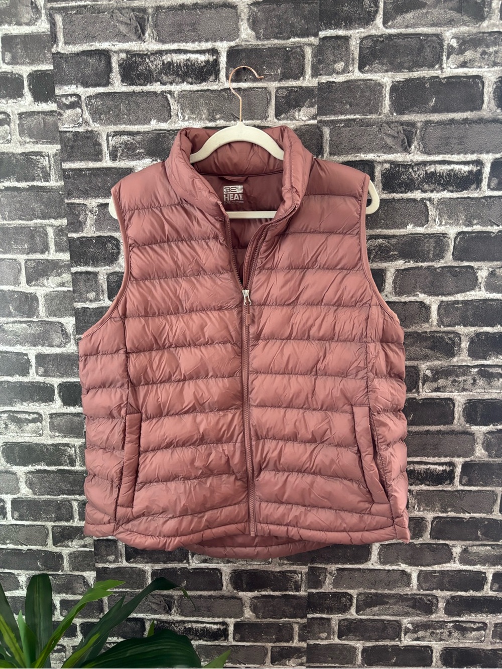 32 Degrees Women's Dusty Rose Lightweight Quilted Vest